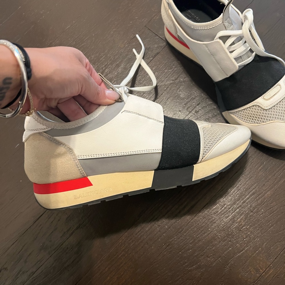 Balenciaga Sneakers - Picture 7 of 8